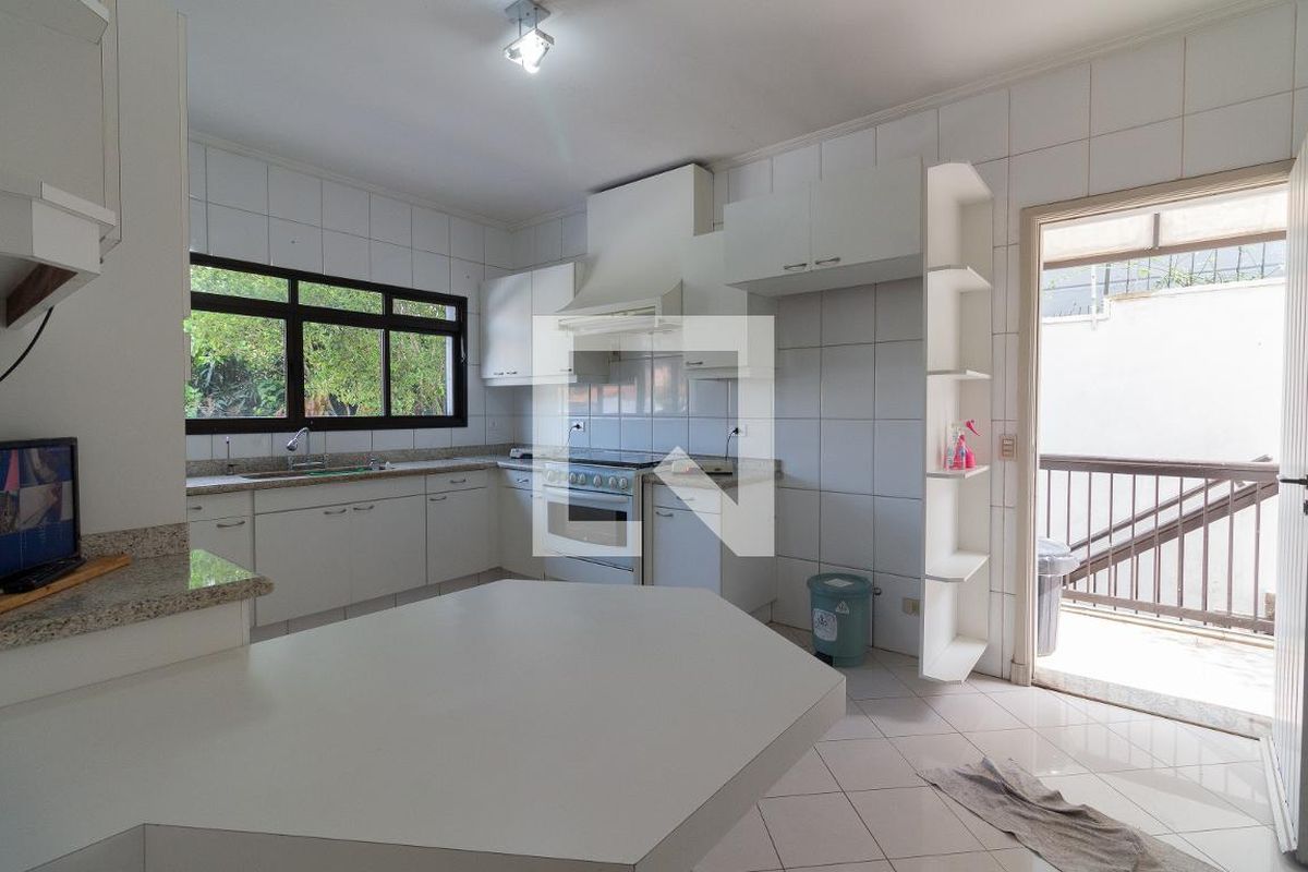Casa, 6 quartos, 459 m² - Foto 46