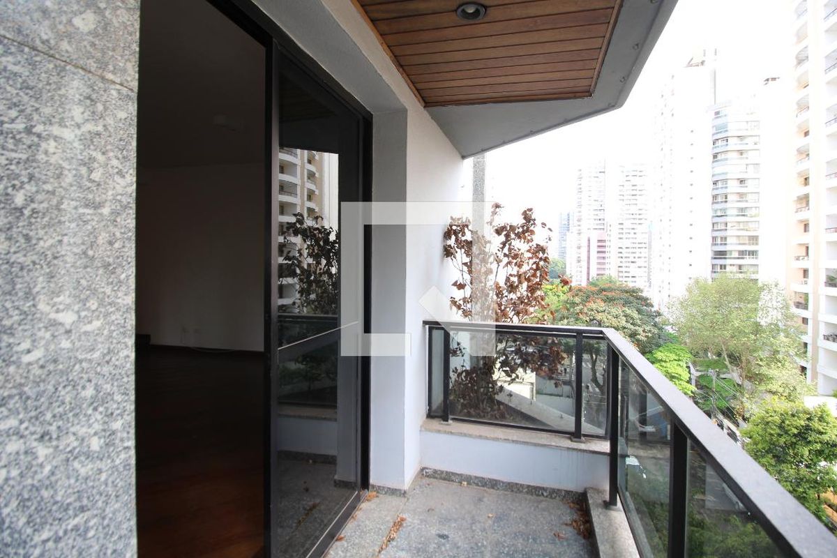 Apartamento, 3 quartos, 150 m² - Foto 12