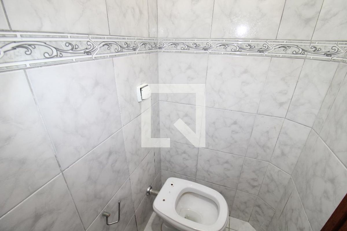 Casa, 3 quartos, 250 m² - Foto 28