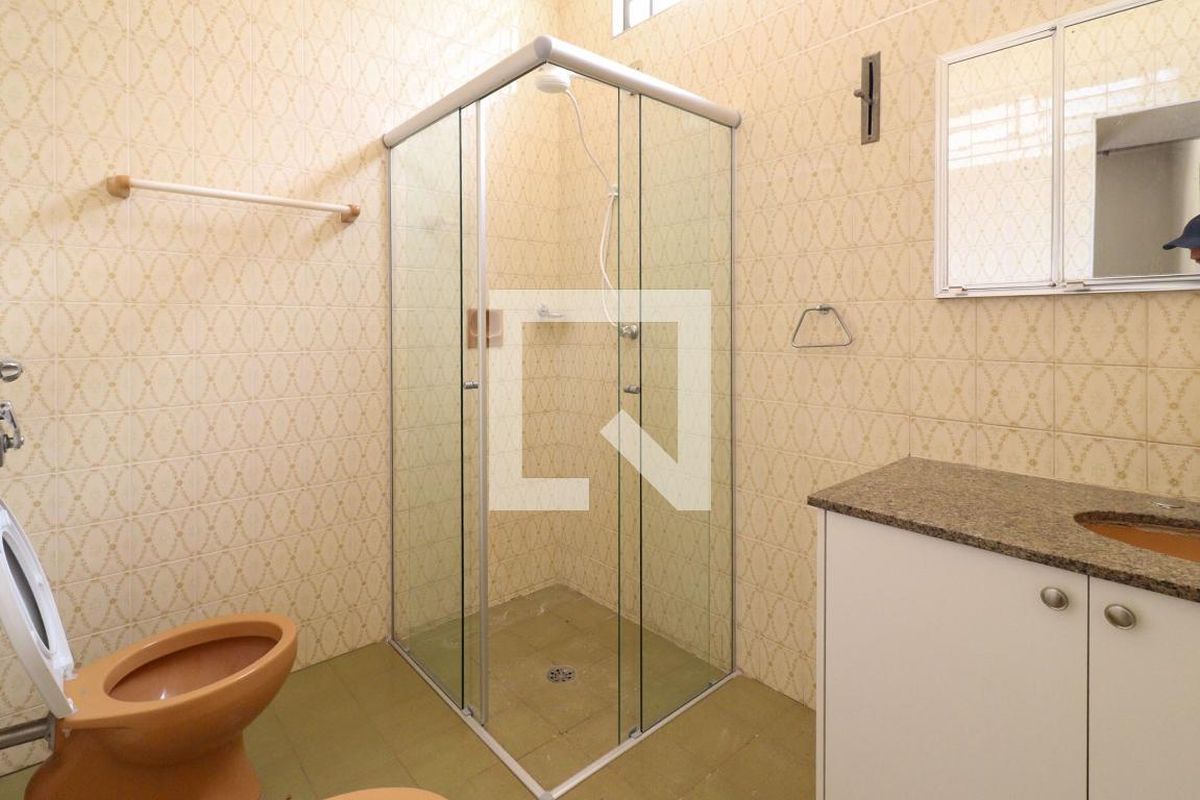 Casa à Venda - Barão Geraldo - Centro, 3 Quartos,  200 m2 em , Campinas - sp | SoloBR