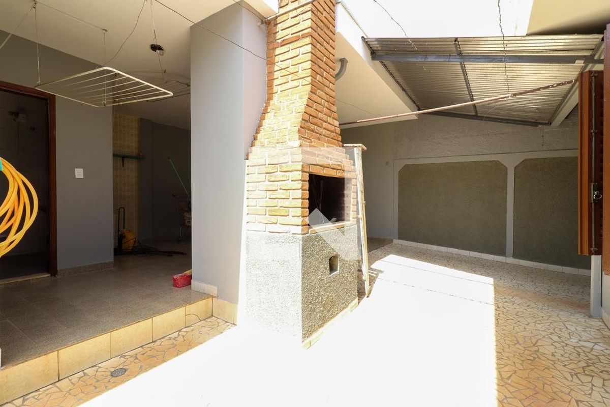 Casa à Venda - Barão Geraldo - Centro, 3 Quartos,  200 m2 em , Campinas - sp | SoloBR