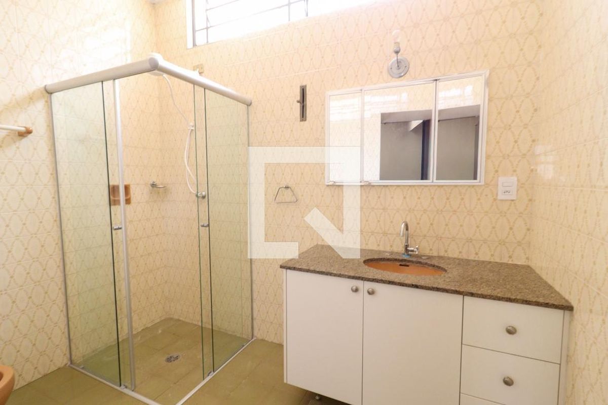 Casa à Venda - Barão Geraldo - Centro, 3 Quartos,  200 m2 em , Campinas - sp | SoloBR