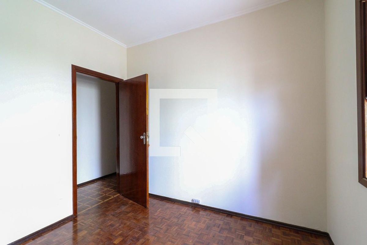 Casa à Venda - Barão Geraldo - Centro, 3 Quartos,  200 m2 em , Campinas - sp | SoloBR