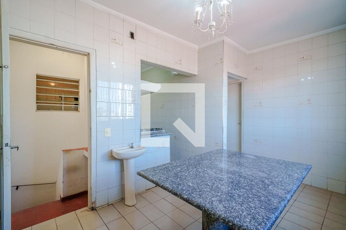Casa, 3 quartos, 360 m² - Foto 38