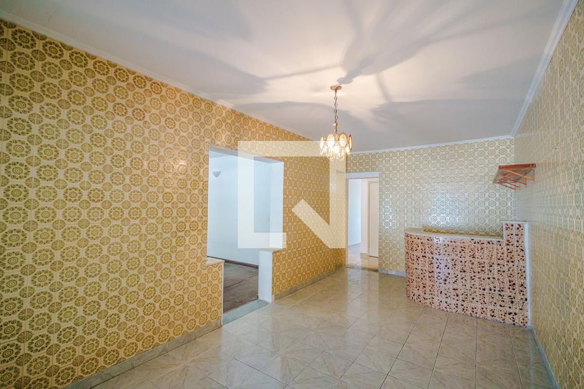 Casa, 3 quartos, 360 m² - Foto 1