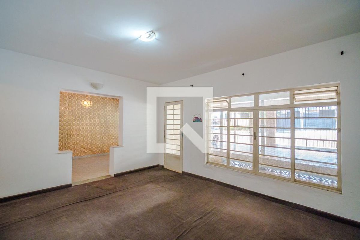 Casa, 3 quartos, 360 m² - Foto 3
