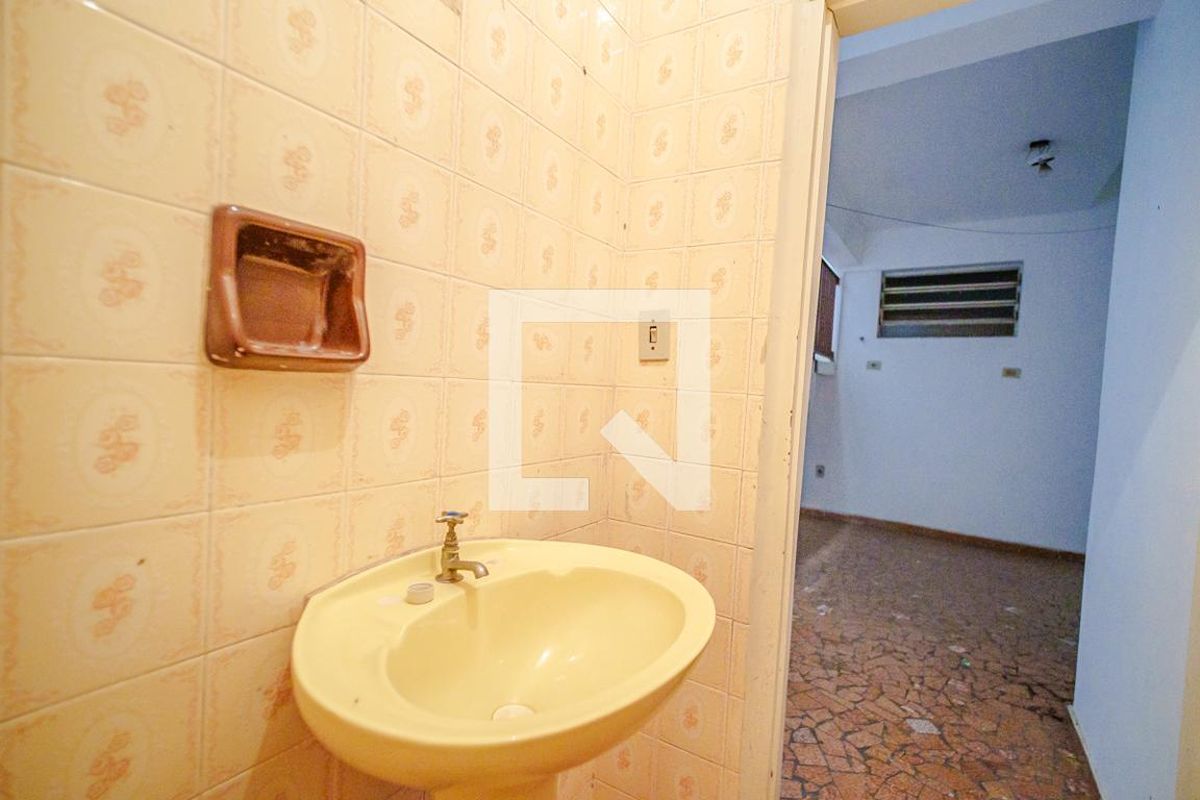 Casa, 3 quartos, 360 m² - Foto 32