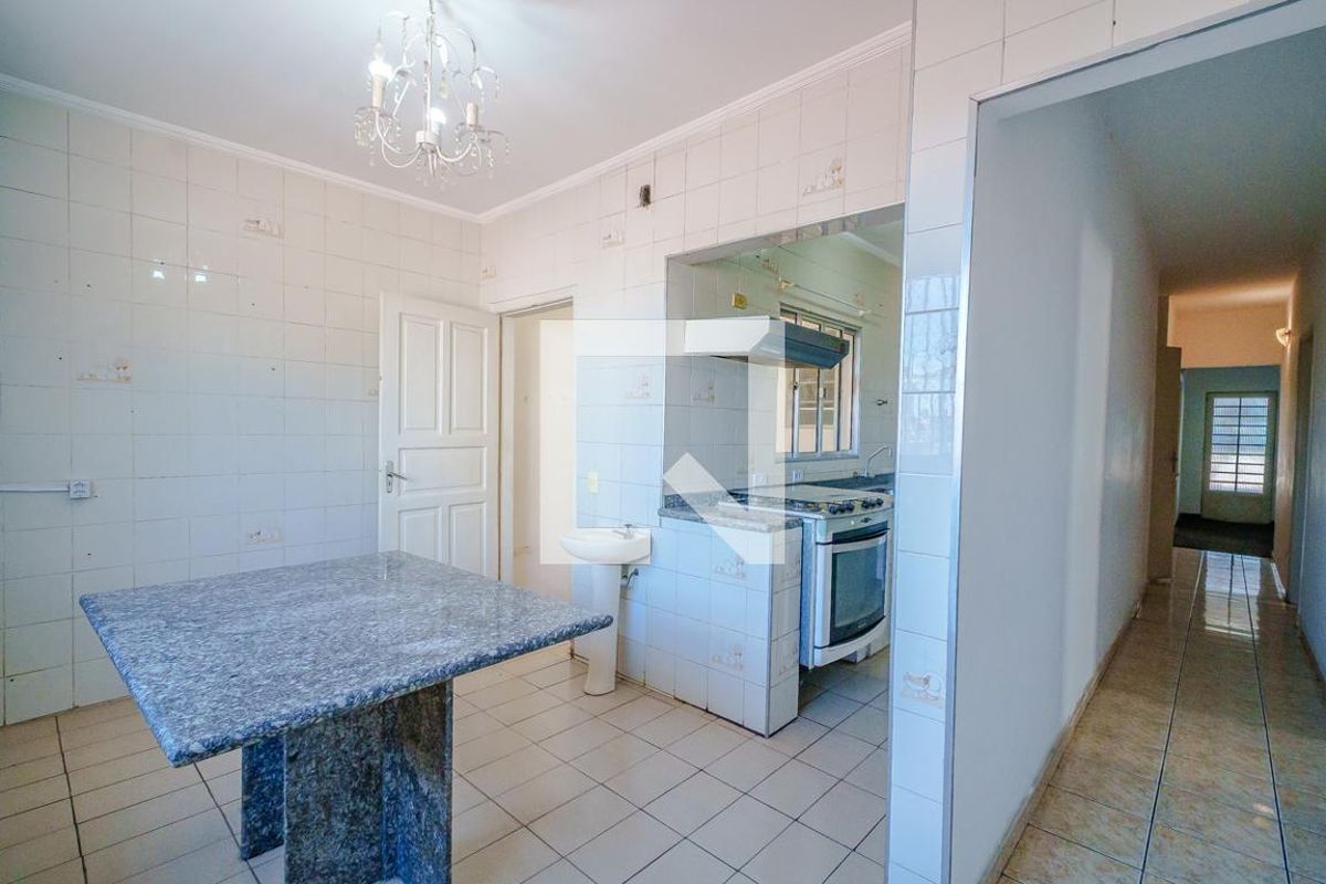 Casa, 3 quartos, 360 m² - Foto 33