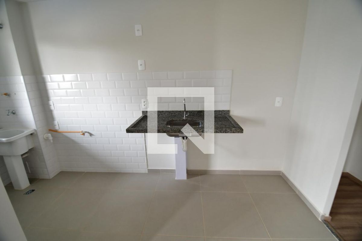Apartamento à Venda - Mansões Santo Antônio, 2 Quartos,  66 m2 em , Campinas - sp | SoloBR