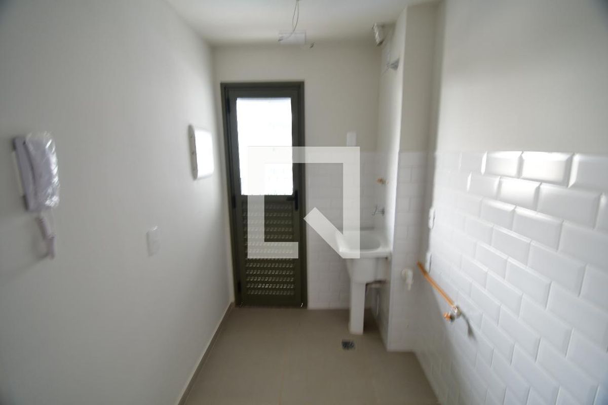 Apartamento à Venda - Mansões Santo Antônio, 2 Quartos,  66 m2 em , Campinas - sp | SoloBR