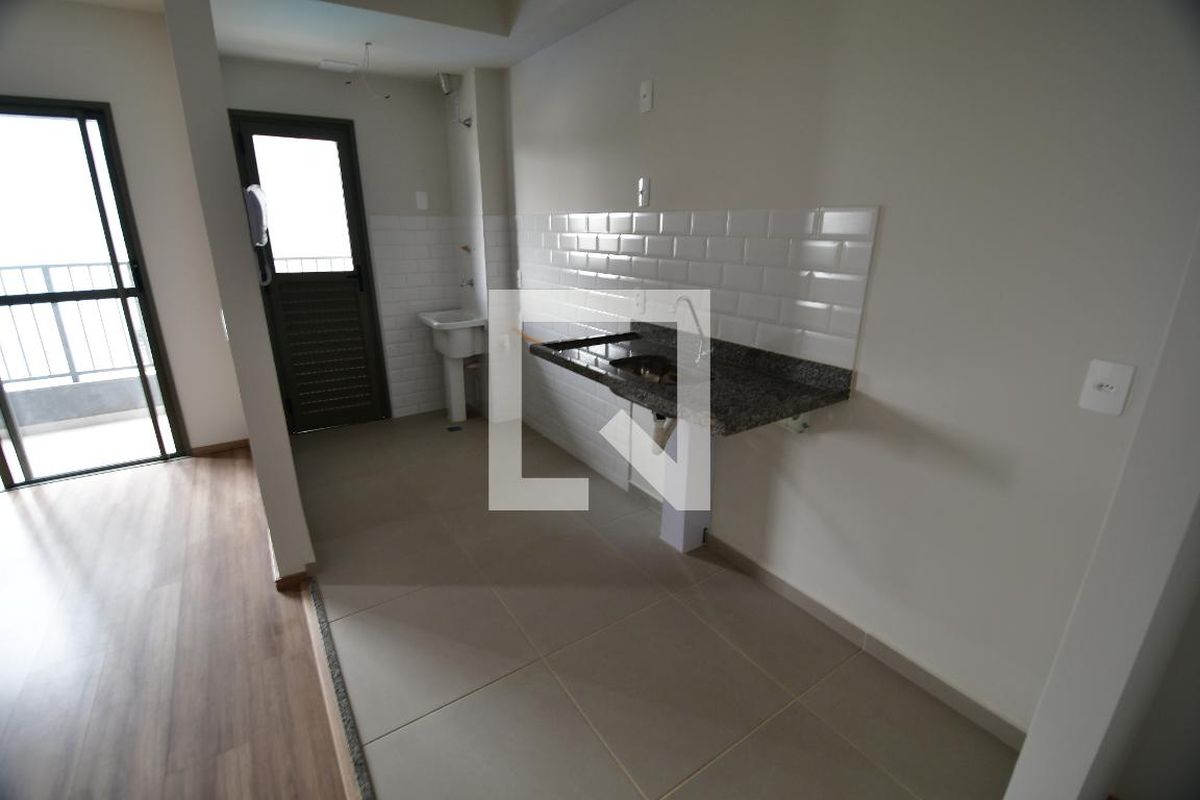Apartamento à Venda - Mansões Santo Antônio, 2 Quartos,  66 m2 em , Campinas - sp | SoloBR