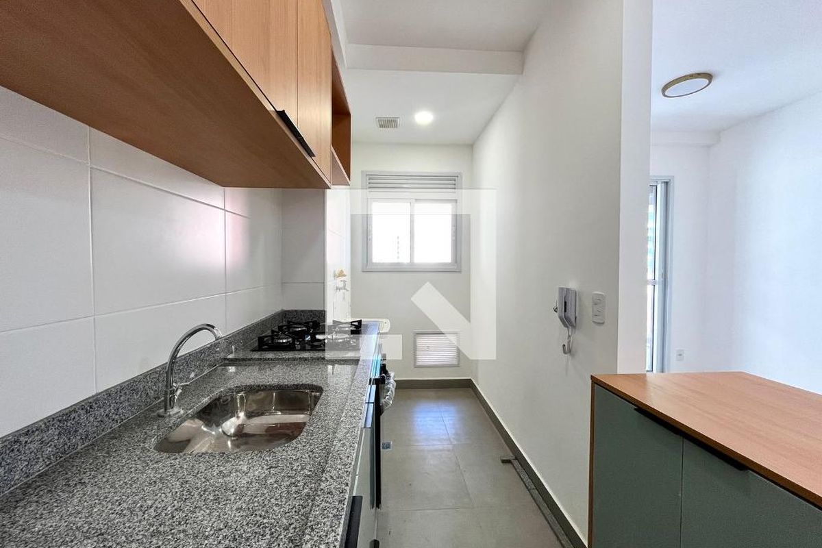 Apartamento à Venda - Centro, 1 Quarto,  40 m2 em , Campinas - sp | SoloBR