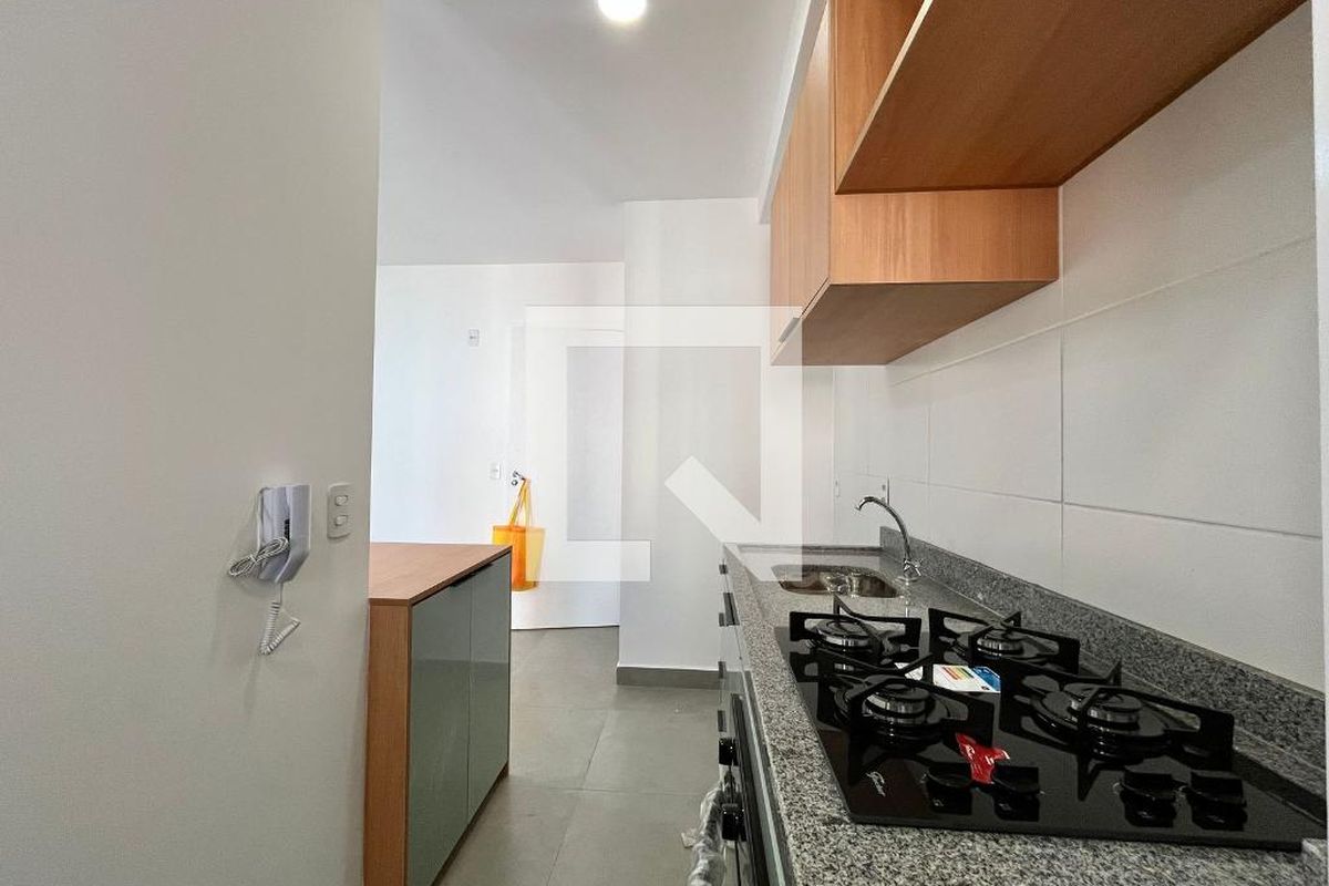 Apartamento à Venda - Centro, 1 Quarto,  40 m2 em , Campinas - sp | SoloBR