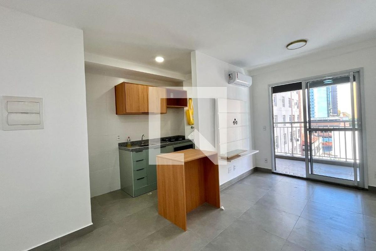 Apartamento à Venda - Centro, 1 Quarto,  40 m2 em , Campinas - sp | SoloBR