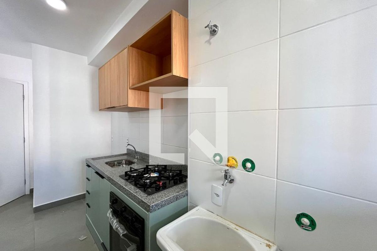 Apartamento à Venda - Centro, 1 Quarto,  40 m2 em , Campinas - sp | SoloBR