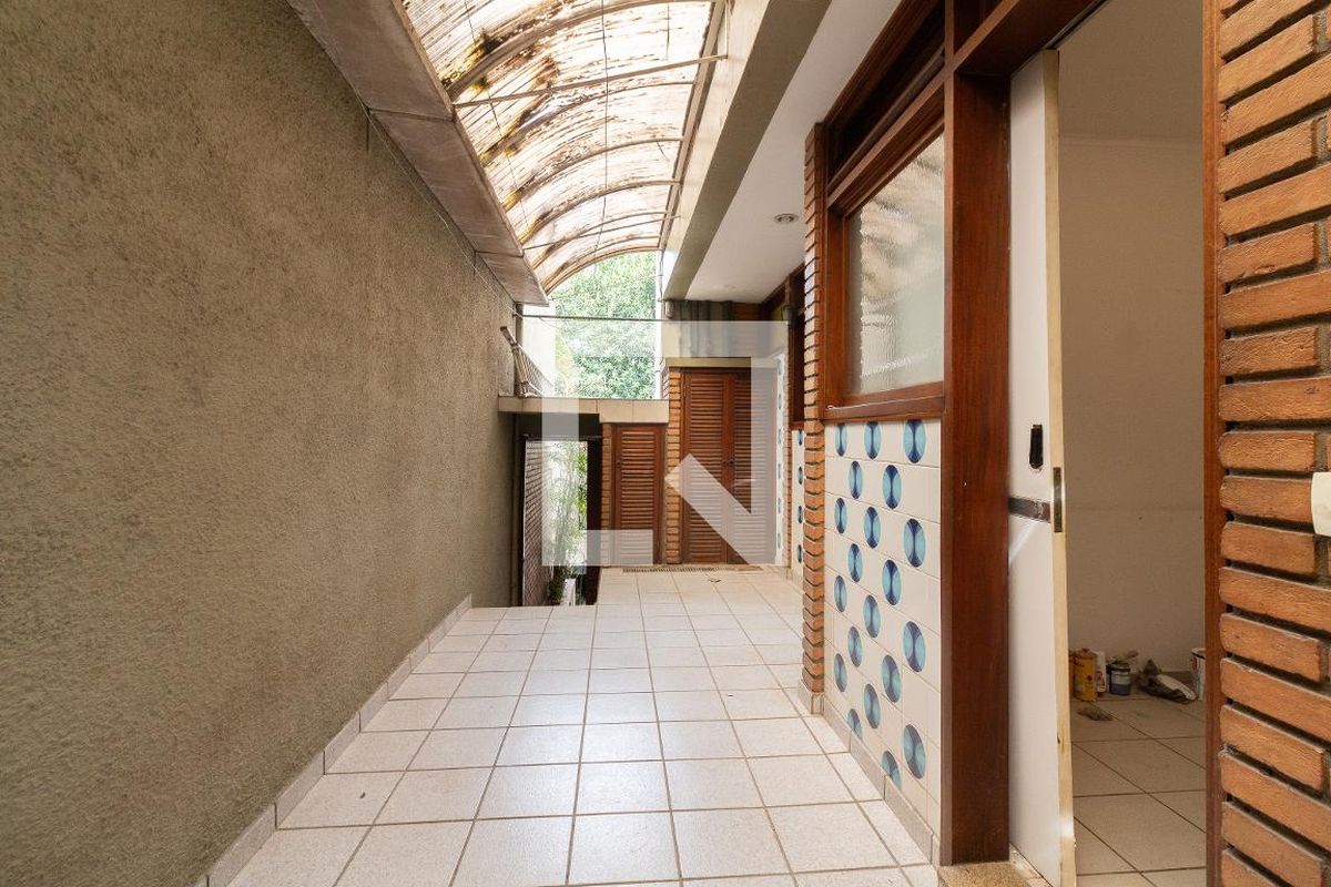 Casa, 3 quartos, 308 m² - Foto 40