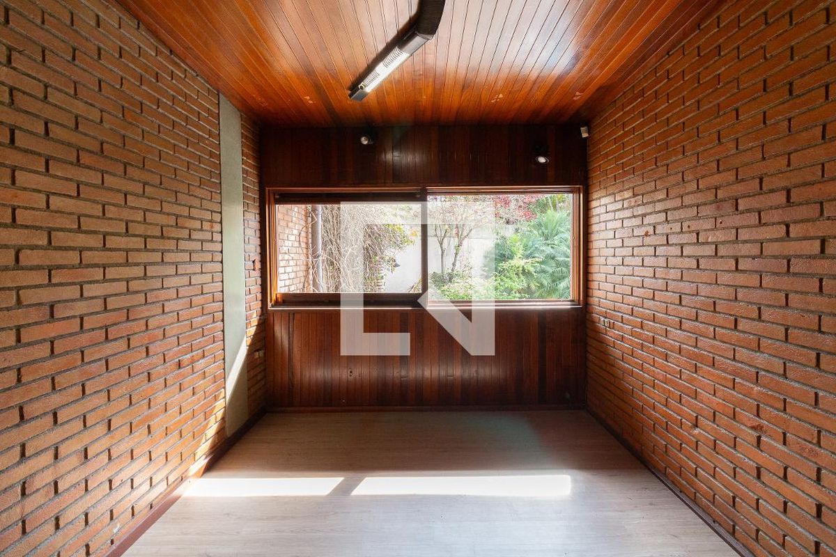Casa, 3 quartos, 308 m² - Foto 24