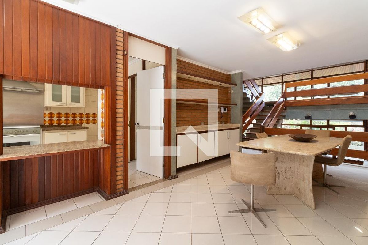 Casa, 3 quartos, 308 m² - Foto 8