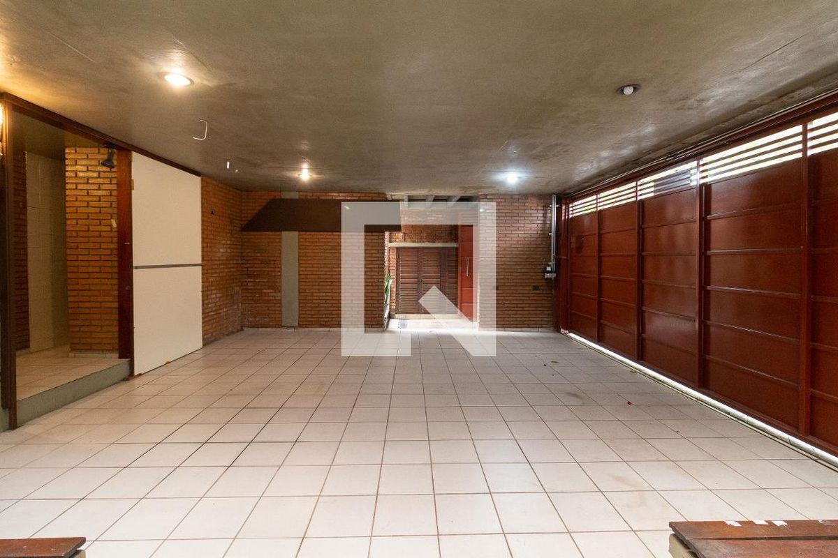 Casa, 3 quartos, 308 m² - Foto 52