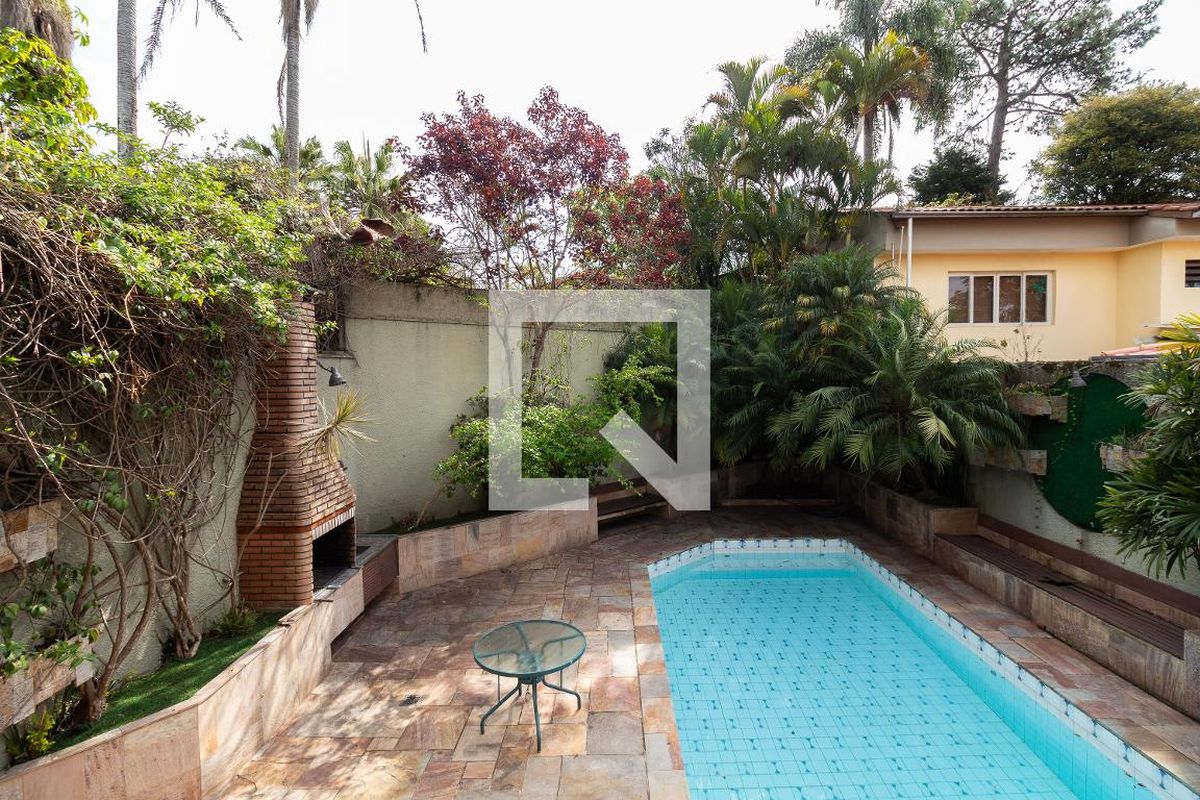 Casa, 3 quartos, 308 m² - Foto 22