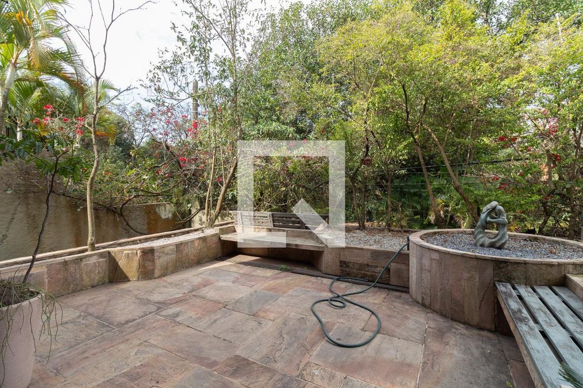 Casa, 3 quartos, 308 m² - Foto 47