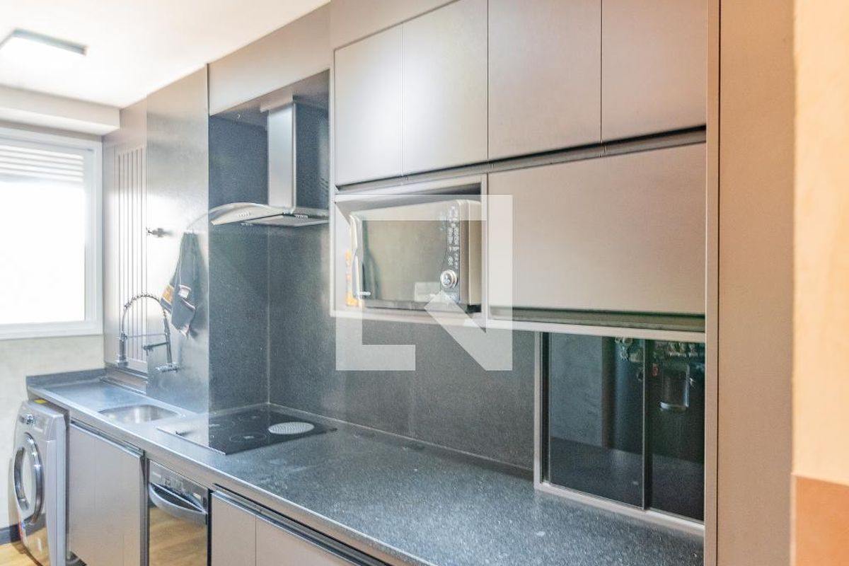 Apartamento à Venda - Centro, 1 Quarto,  46 m2 em , Campinas - sp | SoloBR