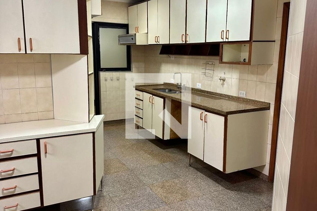 Apartamento, 3 quartos, 150 m² - Foto 3