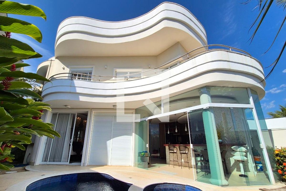 Casa à Venda - Swiss Park, 3 Quartos,  320 m2 em , Campinas - sp | SoloBR
