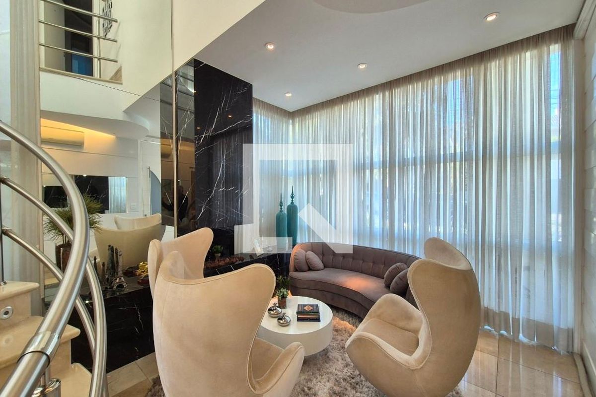 Casa à Venda - Swiss Park, 3 Quartos,  320 m2 em , Campinas - sp | SoloBR