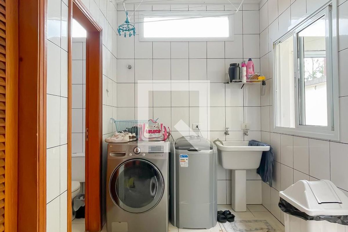 Casa, 3 quartos, 360 m² - Foto 32