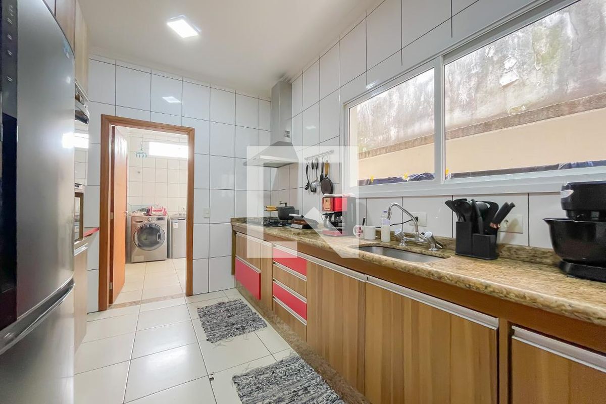 Casa, 3 quartos, 360 m² - Foto 28
