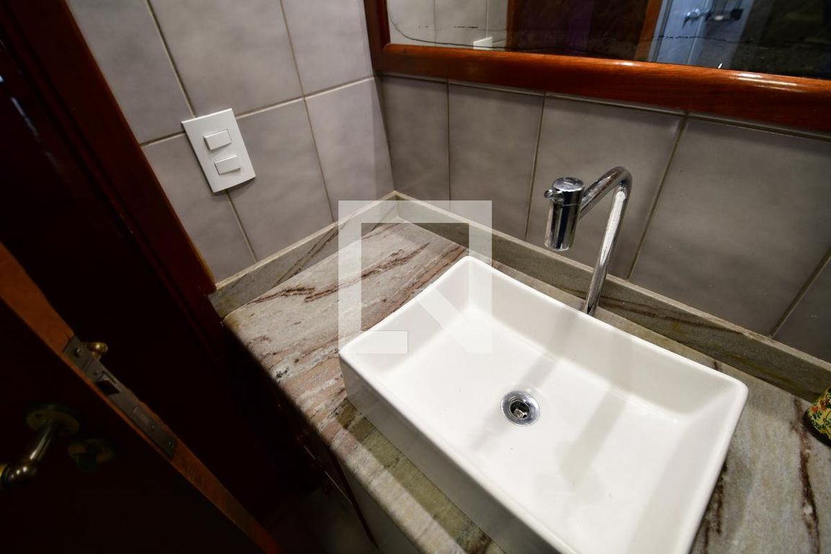 Apartamento à Venda - Cambuí, 3 Quartos,  140 m2 em , Campinas - sp | SoloBR
