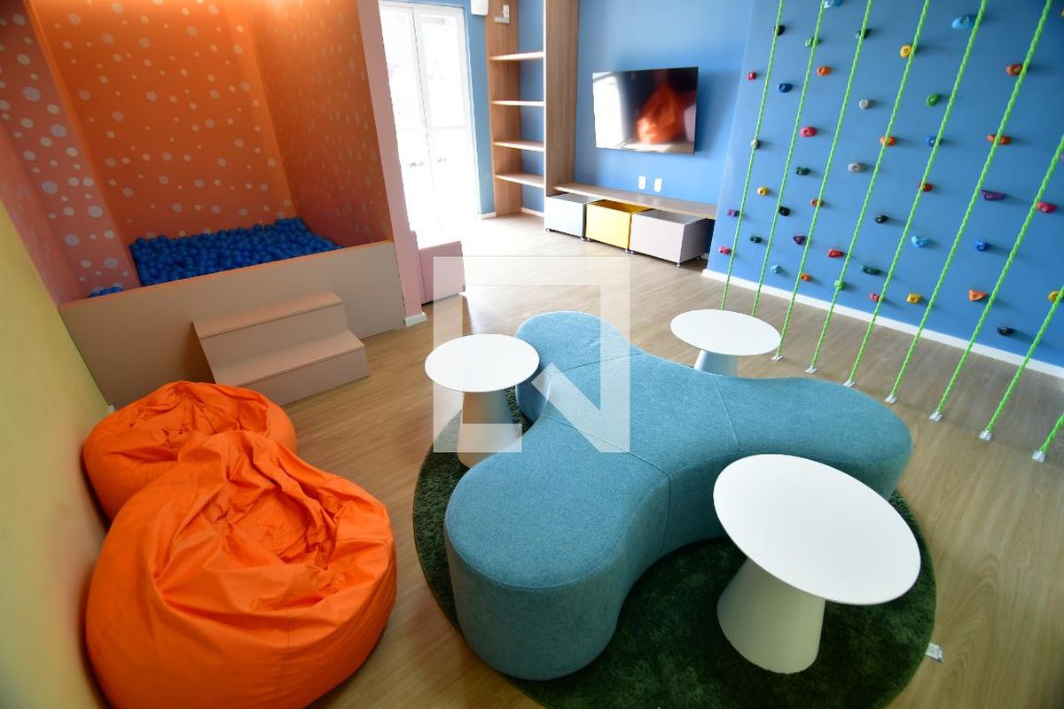 Apartamento à Venda - Mansões Santo Antônio, 2 Quartos,  60 m2 em , Campinas - sp | SoloBR