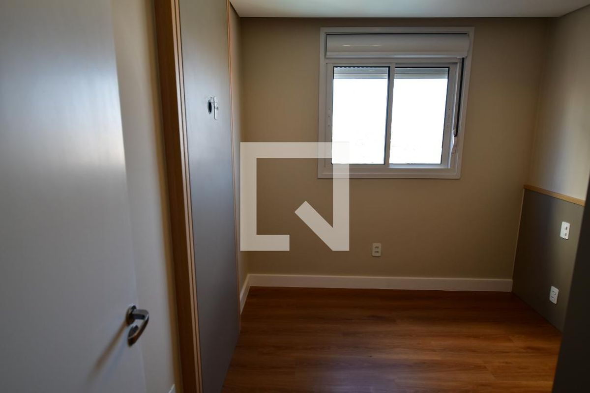 Apartamento à Venda - Mansões Santo Antônio, 2 Quartos,  60 m2 em , Campinas - sp | SoloBR