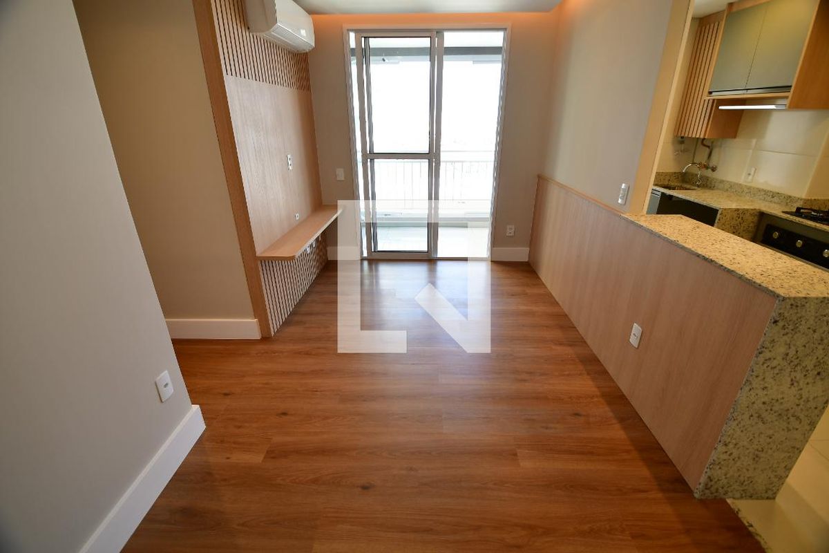 Apartamento à Venda - Mansões Santo Antônio, 2 Quartos,  60 m2 em , Campinas - sp | SoloBR