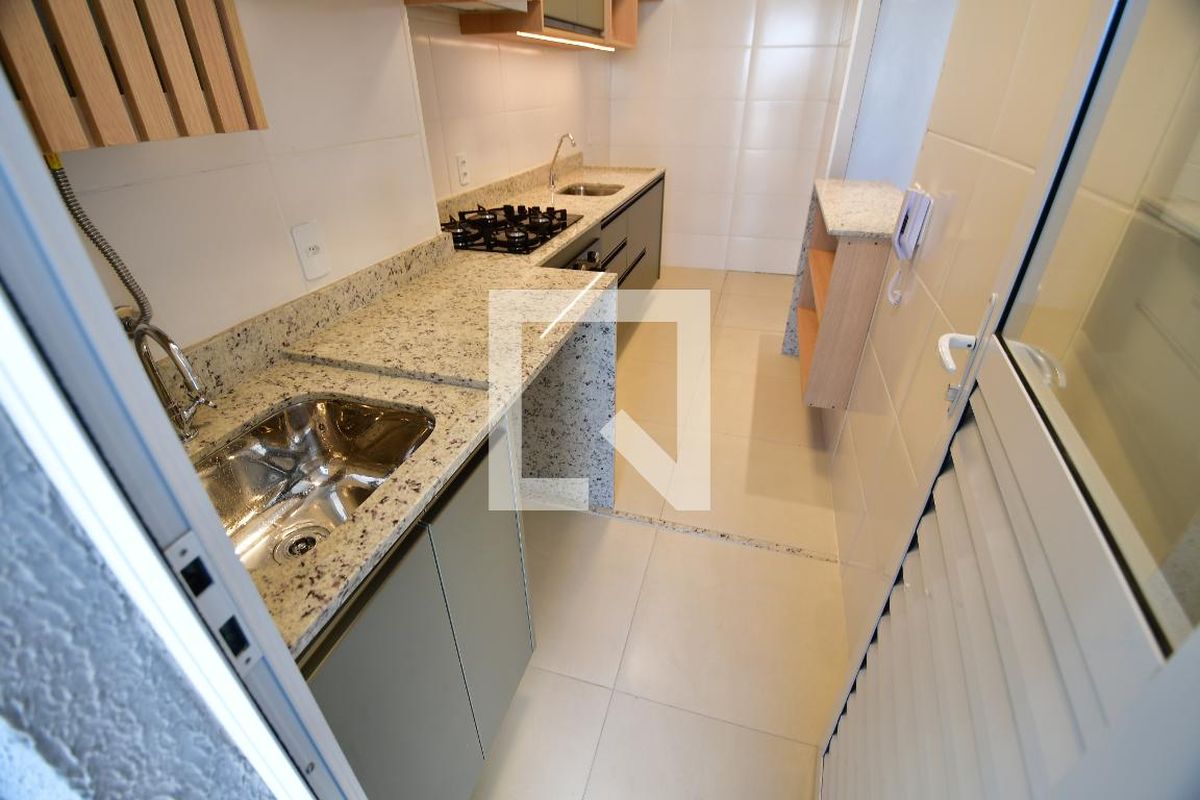 Apartamento à Venda - Mansões Santo Antônio, 2 Quartos,  60 m2 em , Campinas - sp | SoloBR