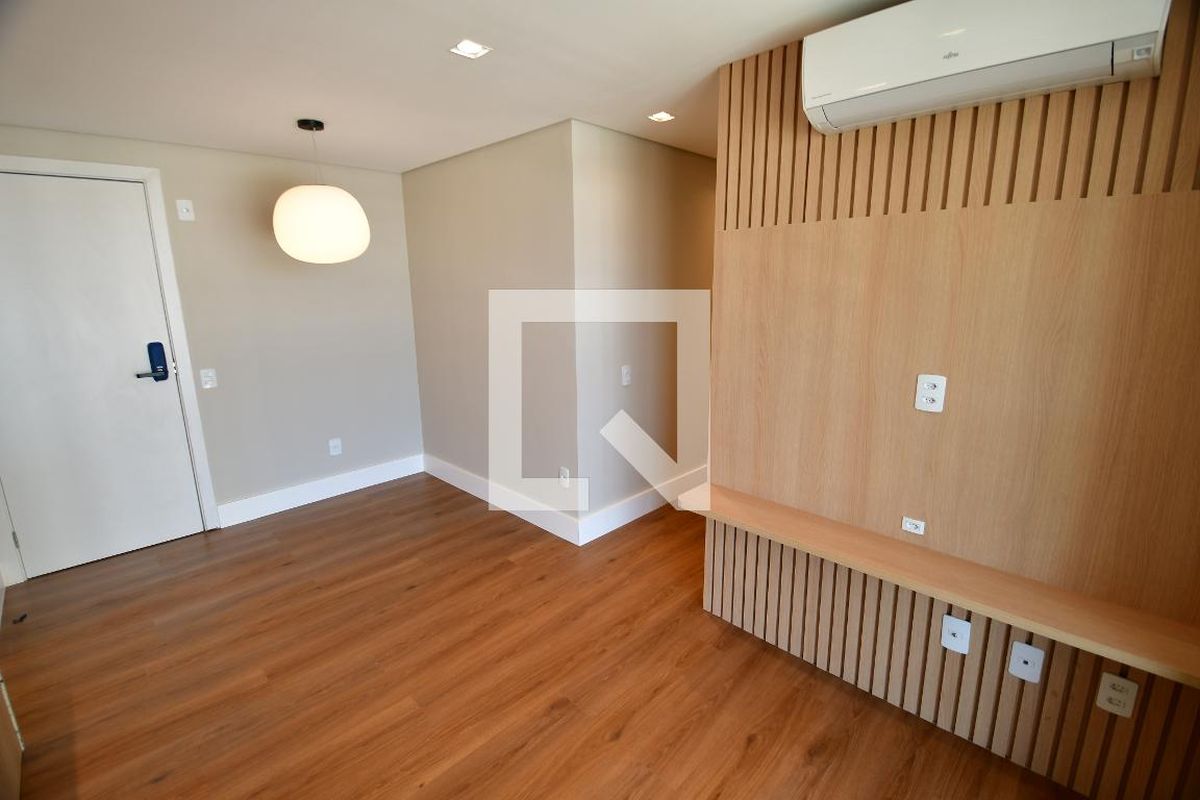 Apartamento à Venda - Mansões Santo Antônio, 2 Quartos,  60 m2 em , Campinas - sp | SoloBR