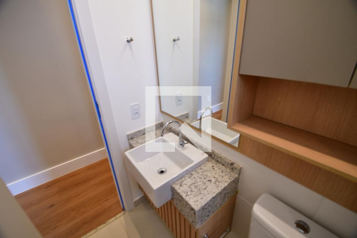 Apartamento à Venda - Mansões Santo Antônio, 2 Quartos,  60 m2 em , Campinas - sp | SoloBR