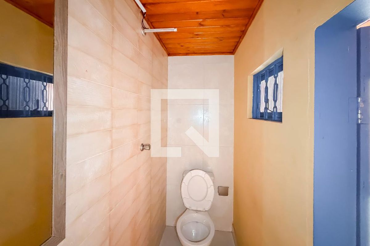 Casa, 4 quartos, 240 m² - Foto 45