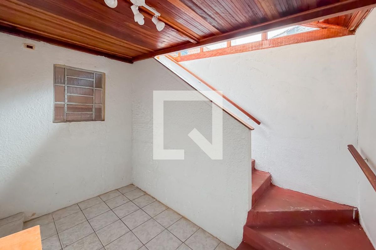 Casa, 4 quartos, 240 m² - Foto 24