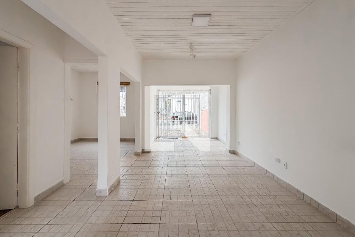 Casa, 4 quartos, 240 m² - Foto 1