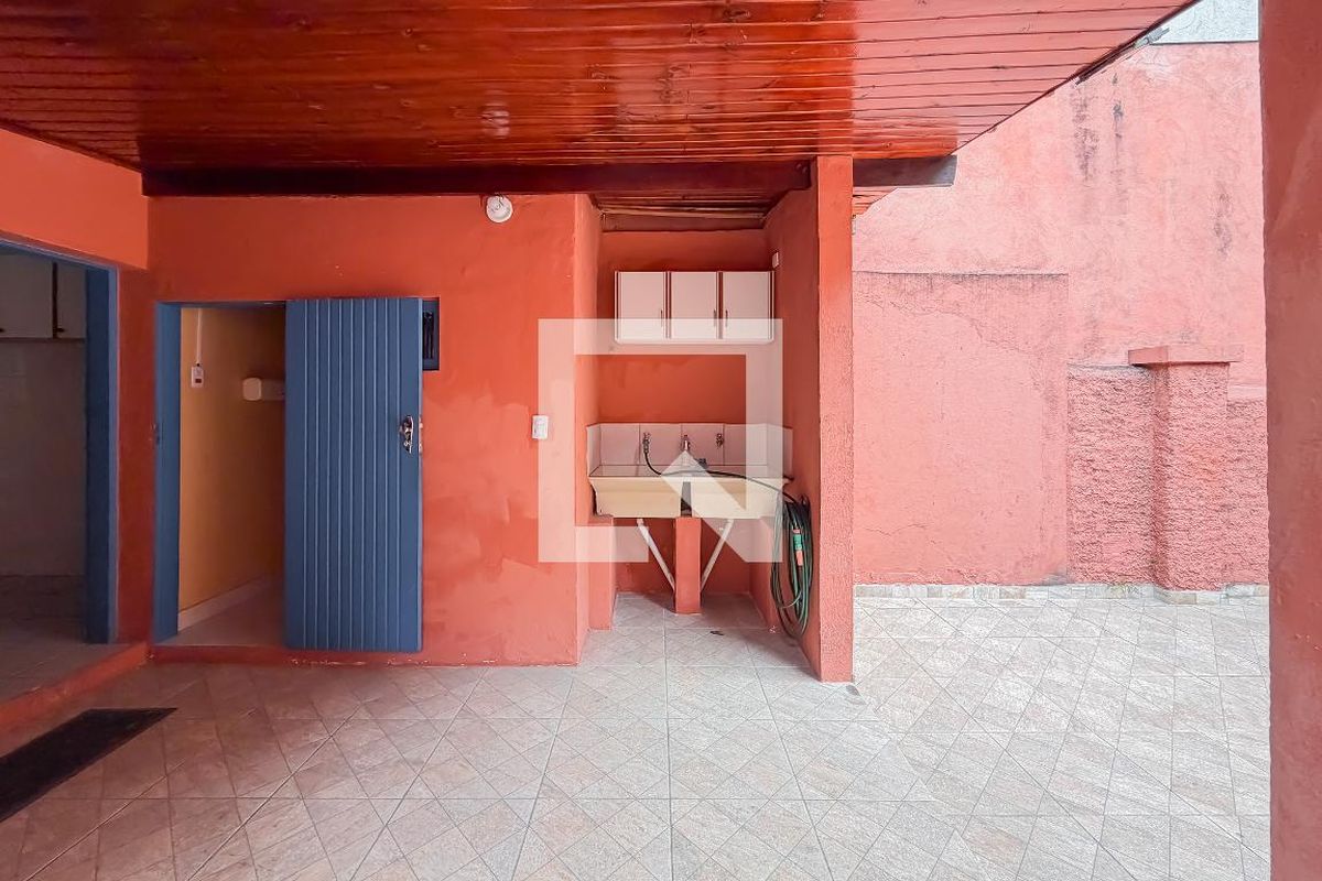 Casa, 4 quartos, 240 m² - Foto 40