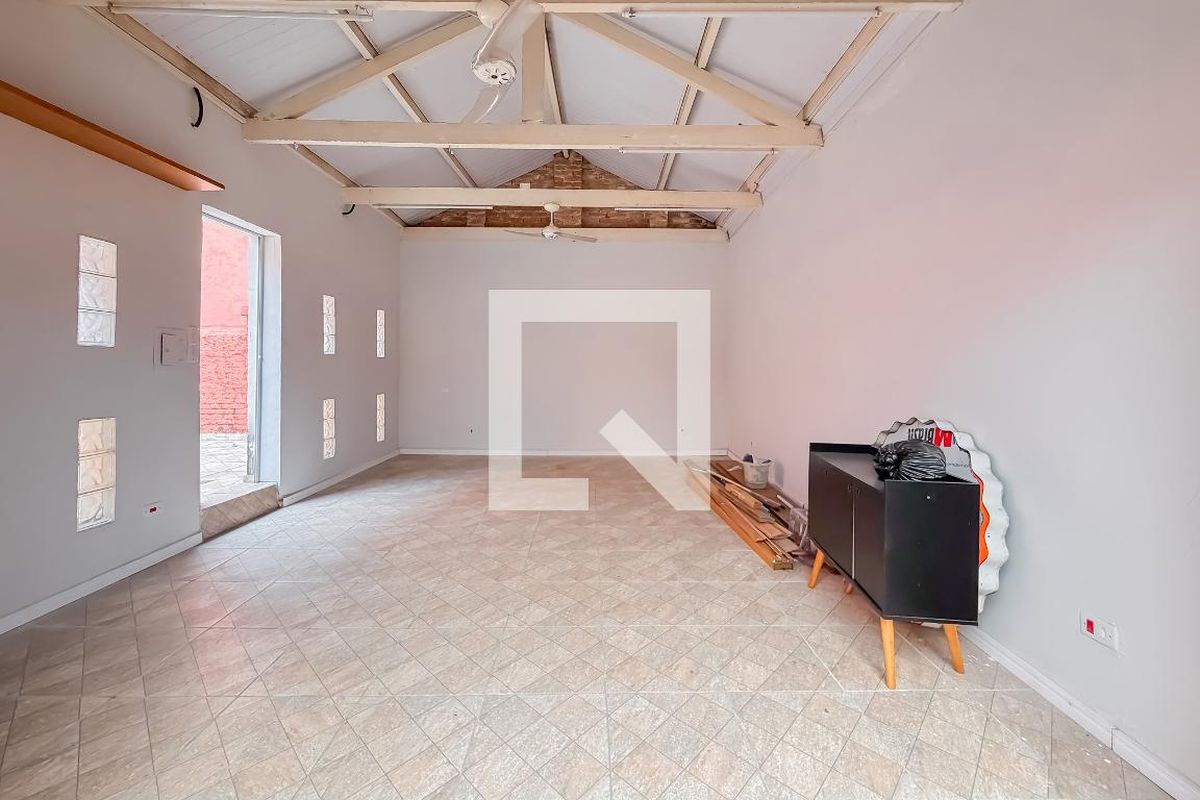 Casa, 4 quartos, 240 m² - Foto 49