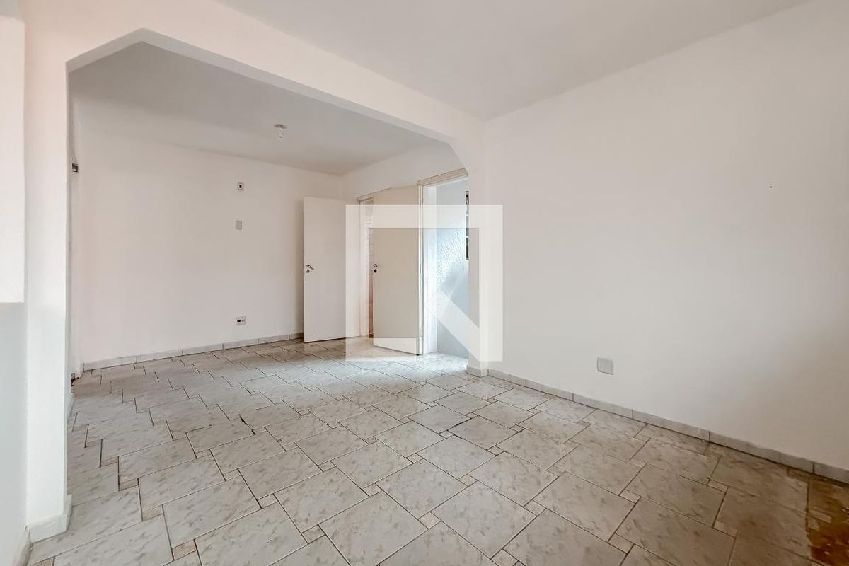 Casa, 4 quartos, 240 m² - Foto 29