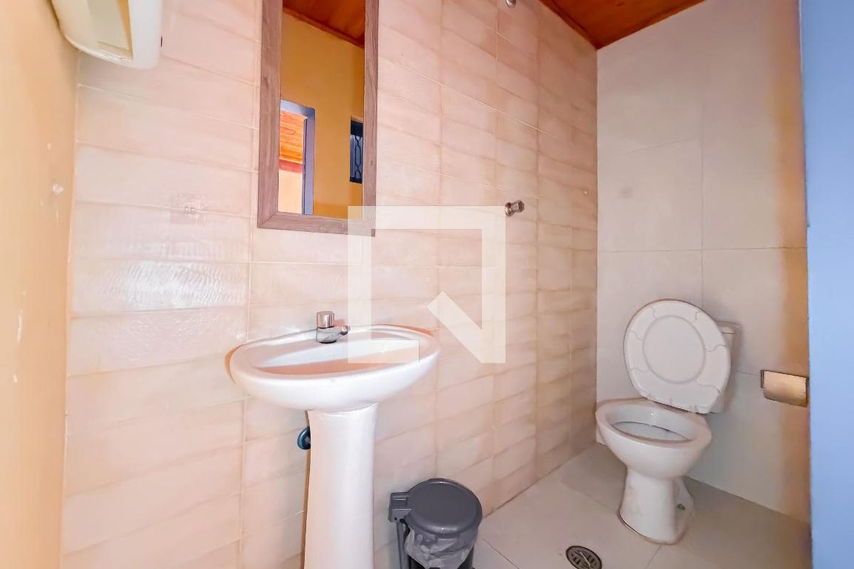 Casa, 4 quartos, 240 m² - Foto 43