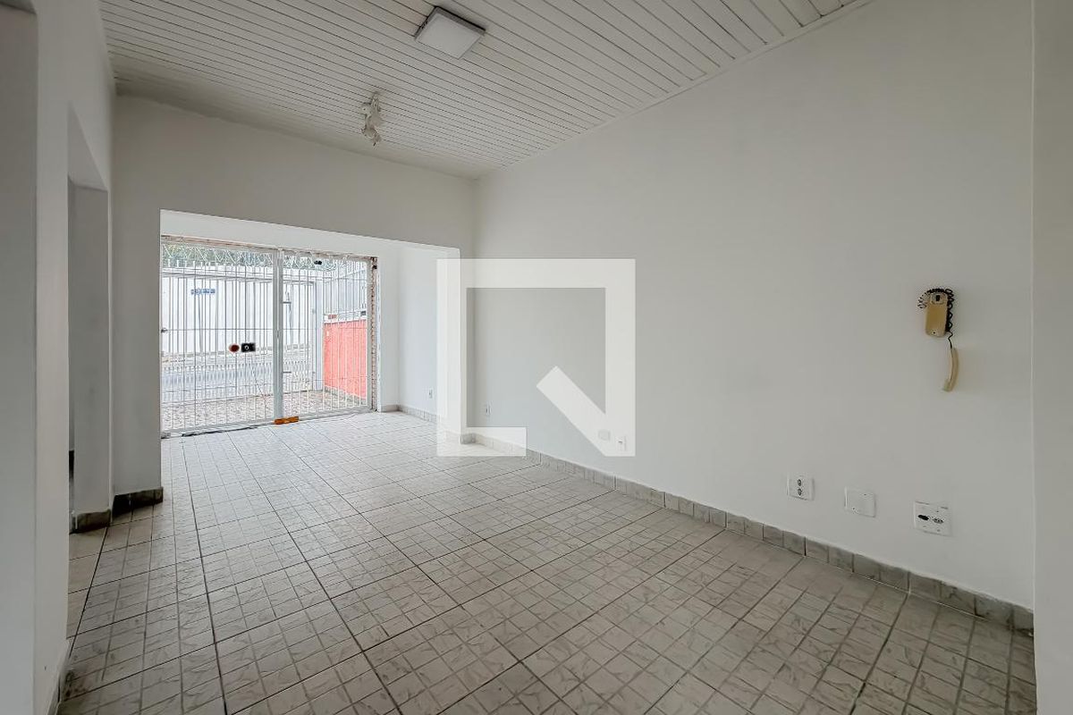 Casa, 4 quartos, 240 m² - Foto 2