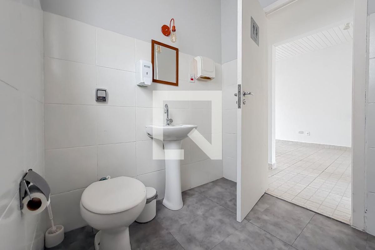 Casa, 4 quartos, 240 m² - Foto 20