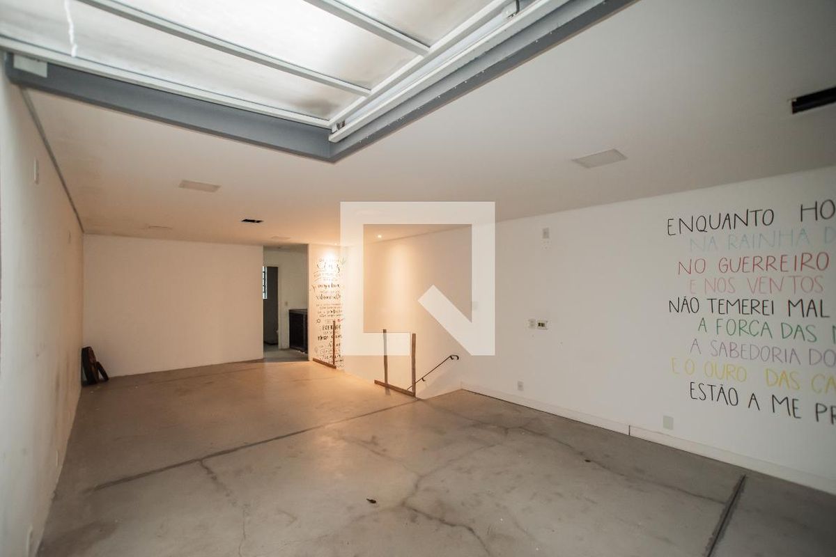 Casa, 1 quarto, 83 m² - Foto 2