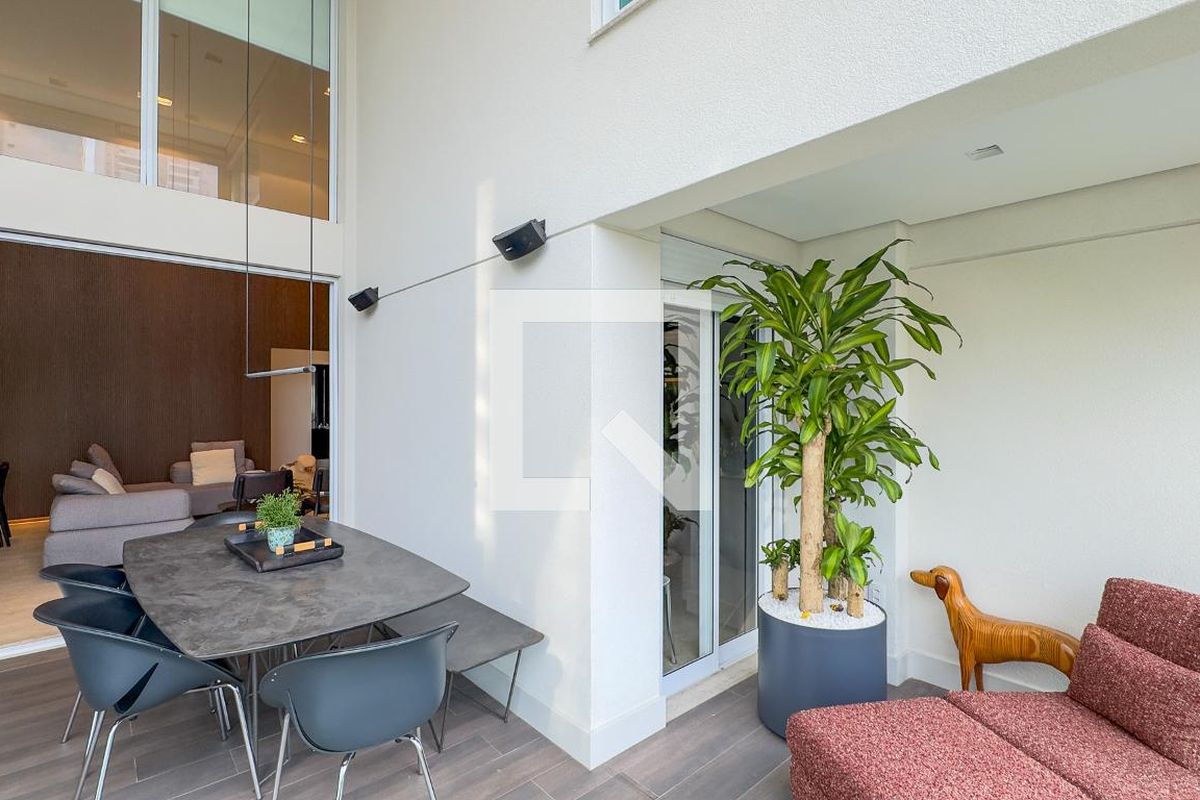 Apartamento, 3 quartos, 193 m² - Foto 3