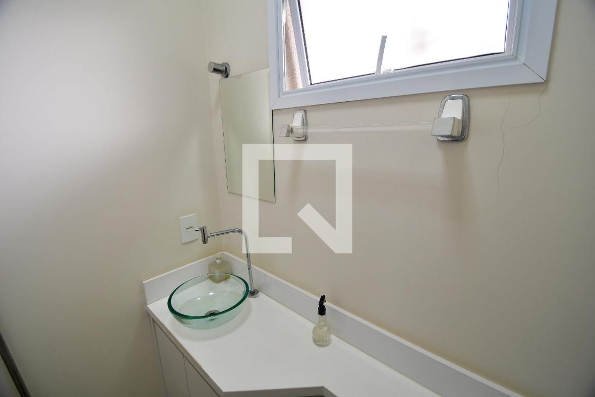 Casa à Venda - Taquaral, 4 Quartos,  250 m2 em , Campinas - sp | SoloBR